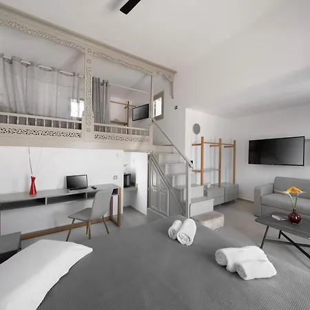 Hotel Nefeli 4*