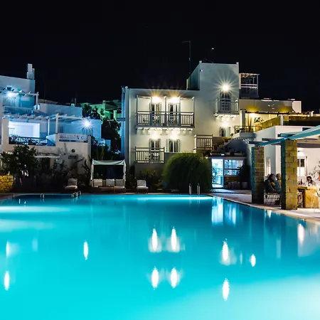 Nefeli 4* سكيروس